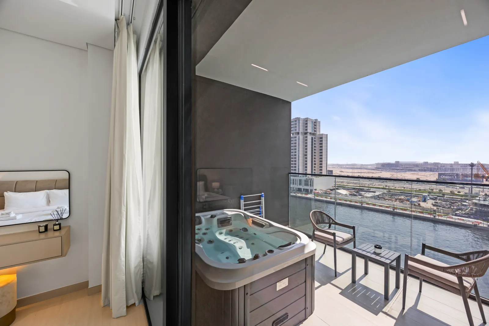 Luxury Studio — Private Jacuzzi & Canal View | Trillionaire Residences, Business Bay